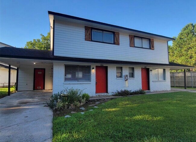 Foto del edificio - 806 Danna St