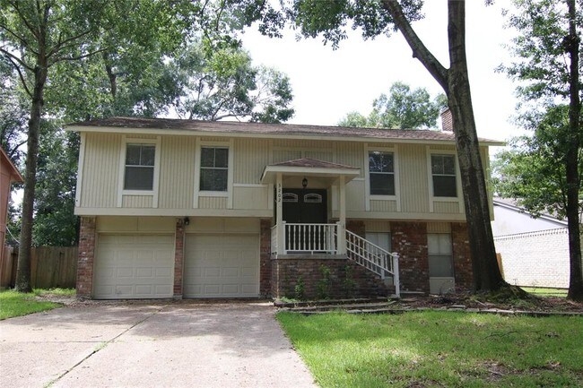 Foto del edificio - 3202 Birch Creek Dr