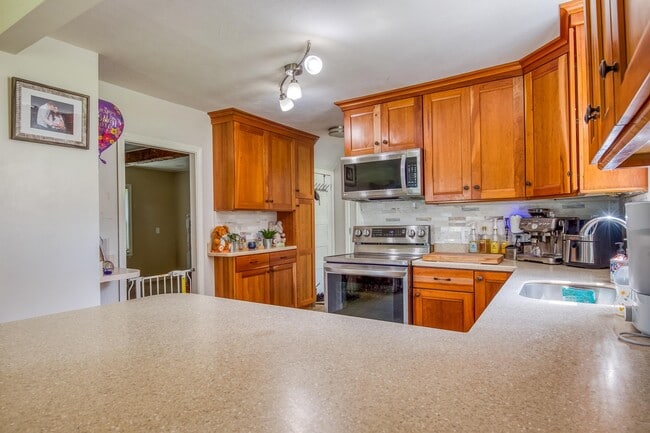 Foto del edificio - 770 Dalton Rd