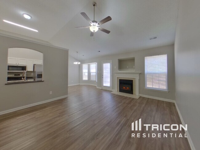 Foto del edificio - 958 Milkwood Ln