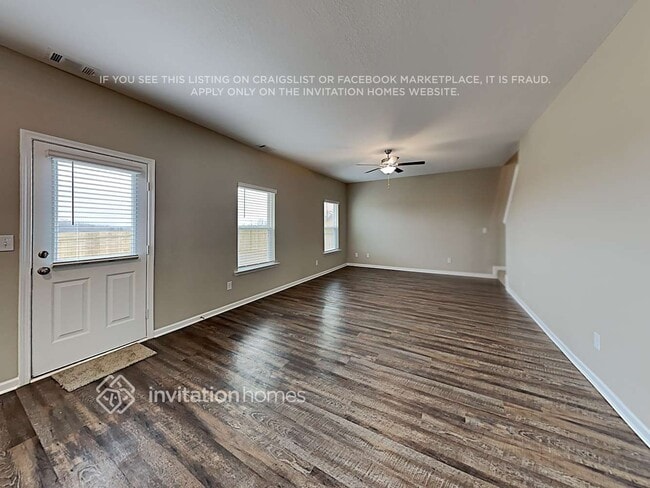 Building Photo - 469 Samara Ct