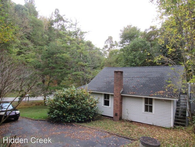 Foto del edificio - 2 br, 1 bath House - 1063 Friendship Church