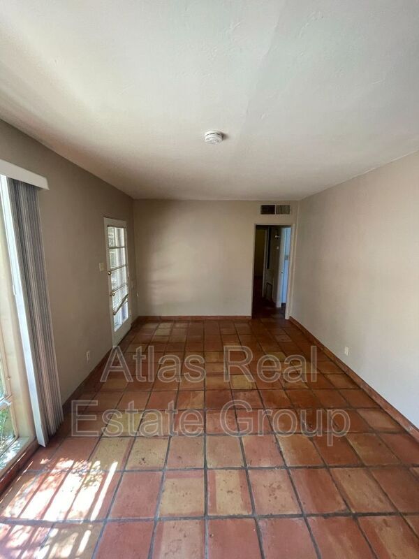 Foto del edificio - 734 W McDowell Rd