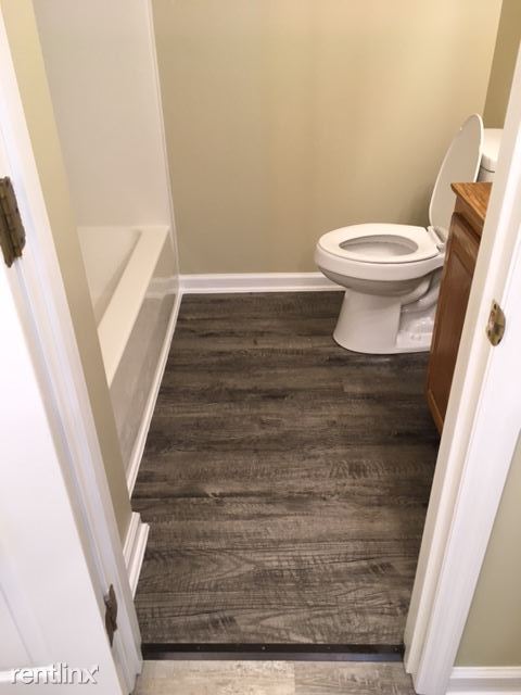 Foto del edificio - 3 br, 2 bath House - 916 S College St