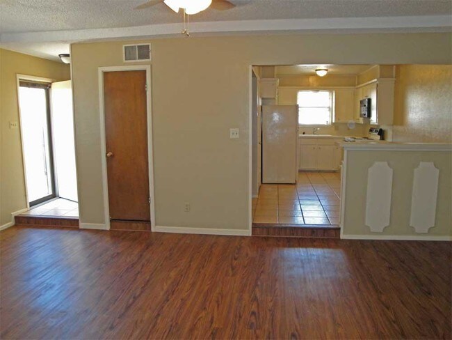 Foto del edificio - 4909 5th St