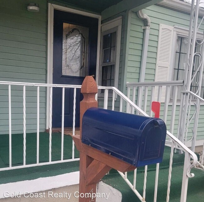 Foto del edificio - 2 br, 1 bath House - 445 W Stewart Street