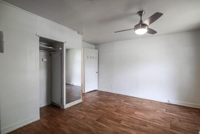 Building Photo - 4603 Avenue C