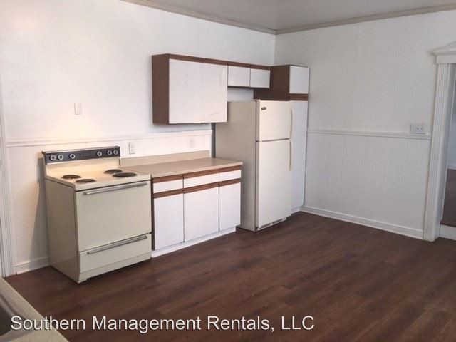 Building Photo - 542 W King St