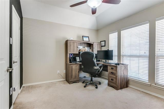 Foto del edificio - 1017 Golden Bear Ln
