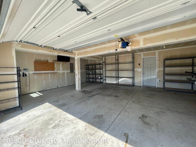 Foto del edificio - 5 br, 2.5 bath House - 3331 W Ranero Dr