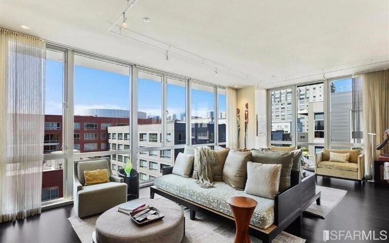 Foto principal - 255 Berry St