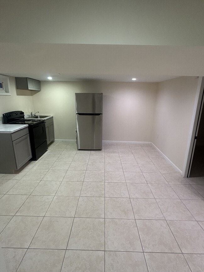 Photo - 632 Maury Ave Townhome