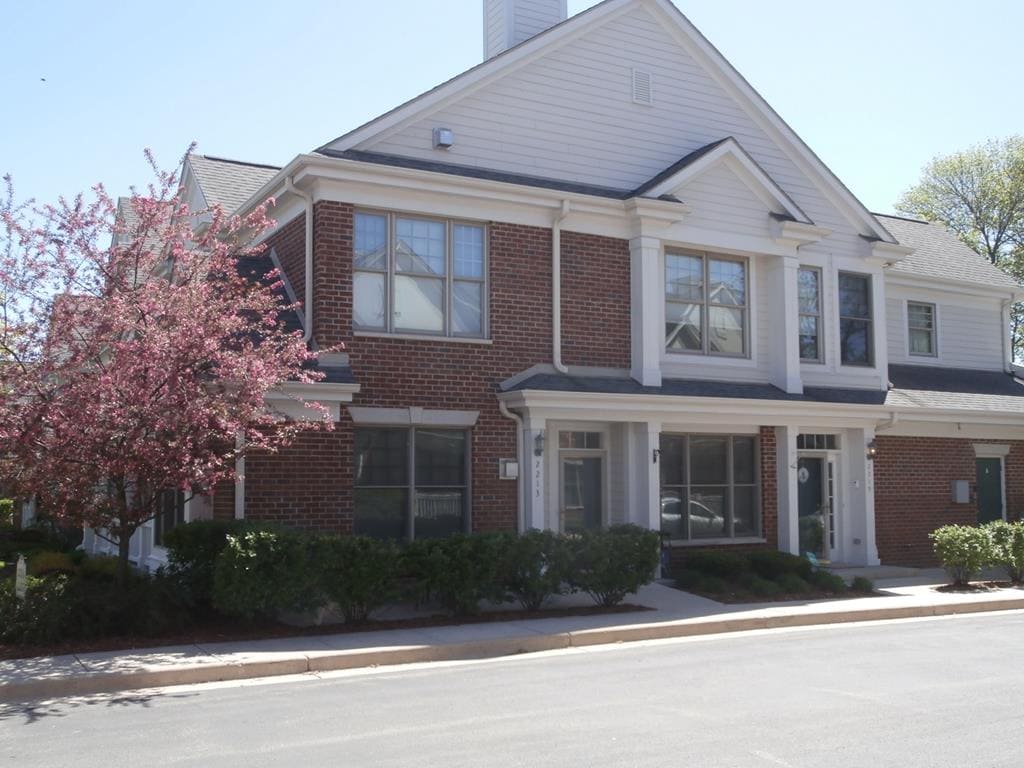 Primary Photo - 2213 Norhardt Dr