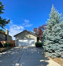 Building Photo - 1785 Shadow Park Dr