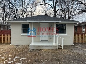 Building Photo - 718 Wall St