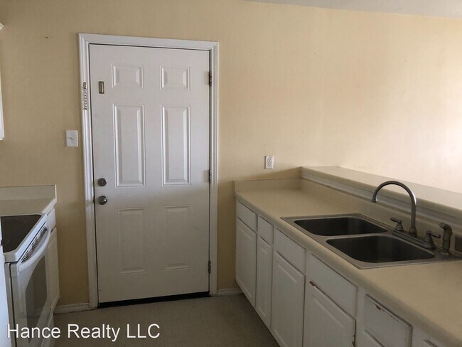 Foto del edificio - 3 br, 2 bath House - 8850-Old Sky Harbor
