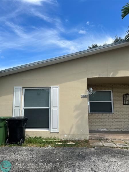 Foto del edificio - 931 SW 16th Pl