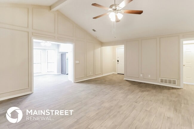 Building Photo - 2517 Dove Creek Ln