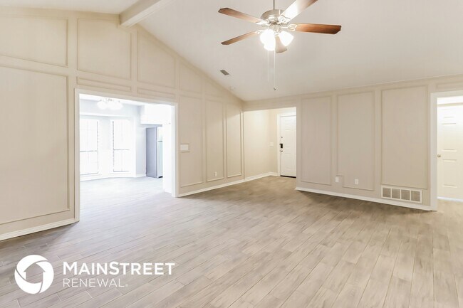 Foto del edificio - 2517 Dove Creek Ln