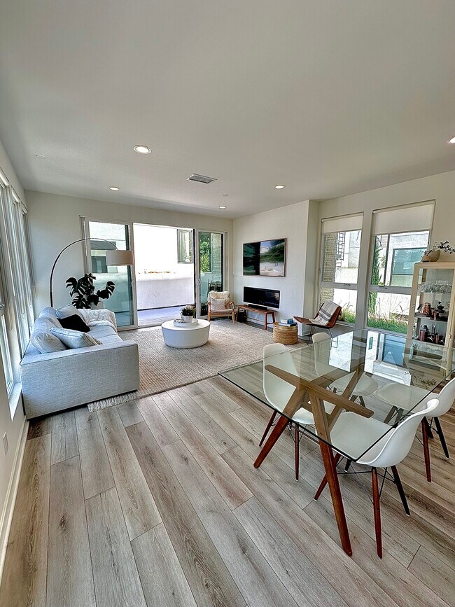 1302 Tularosa Dr, Los Angeles, CA 90026 House for Rent in Los Angeles