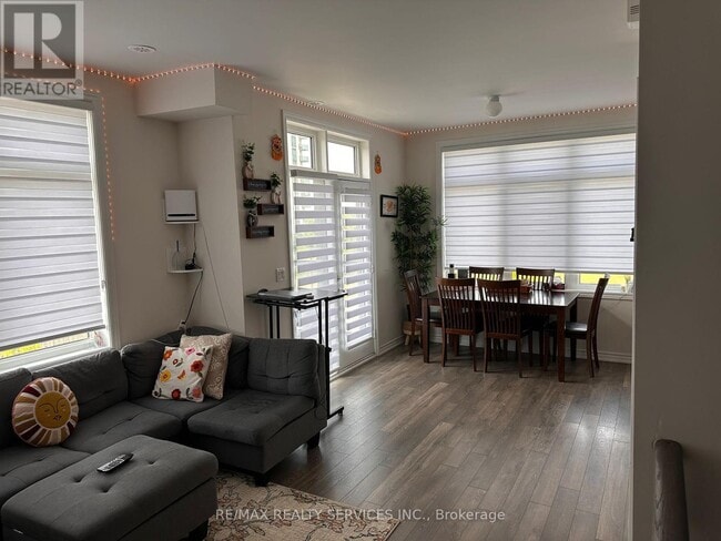 Building Photo - 70-470 Halliford Pl