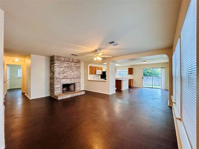 Foto del edificio - 1235 Deerhound Pl
