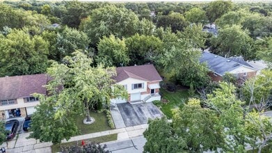 Building Photo - 1549 Revere Cir