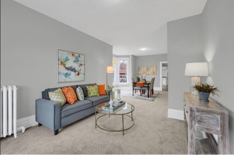 Foto principal - 1055 7th St W