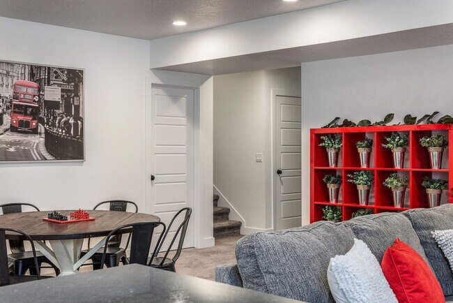 Foto del edificio - 2273 N Elderberry Dr