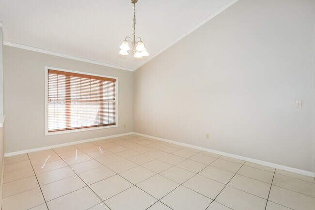 Foto del edificio - 2714 Mock Orange Ct