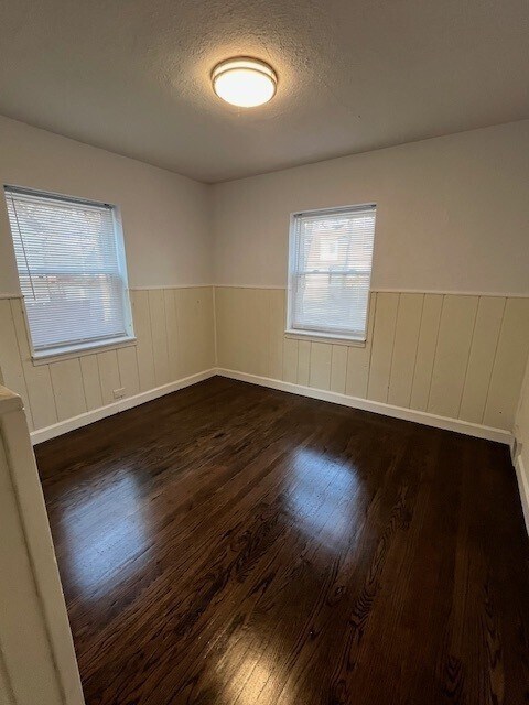 Foto del edificio - 151 W Glen Ln