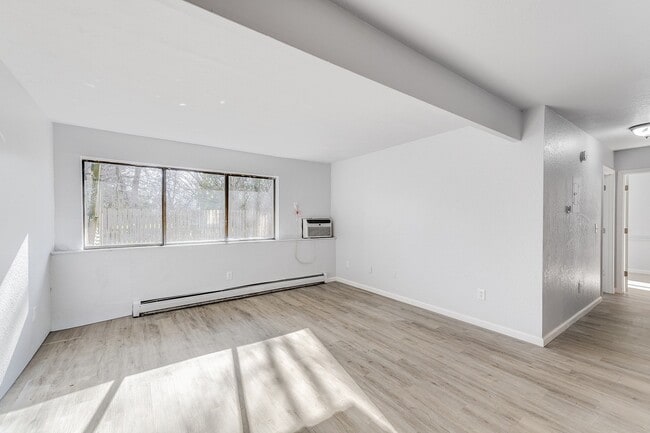 Living Room - Aspen Flatz