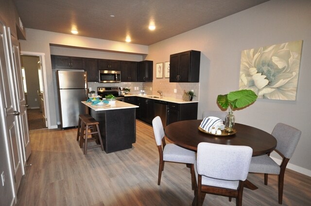 Foto del edificio - 3805 E Copper Point Dr