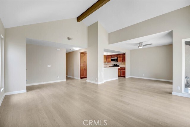 Building Photo - 8555 Sandalwood Ct