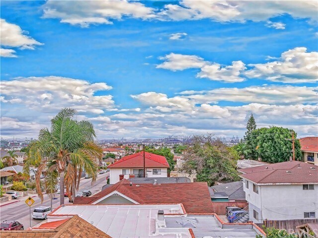Foto del edificio - 1163 W 9th St