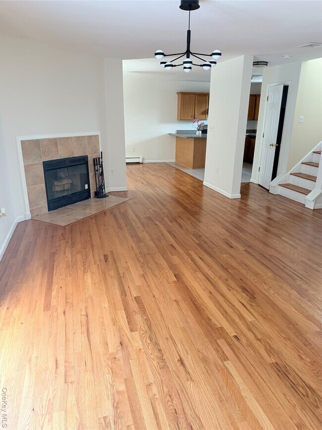 Foto del edificio - 219 Mary Lou Ave