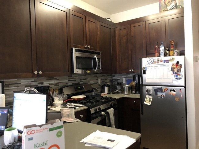 Building Photo - 615 Bloomfield St