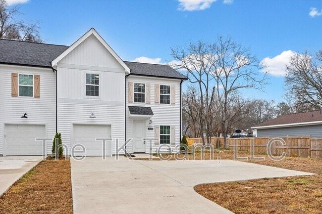 Building Photo - 1914 White St