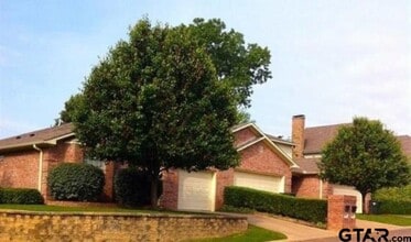 Building Photo - 6035 Creekside Cir
