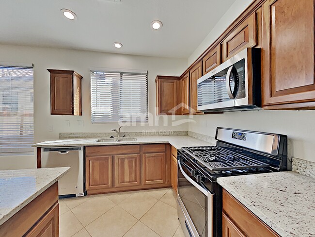 Building Photo - 3624 W Steinbeck Dr