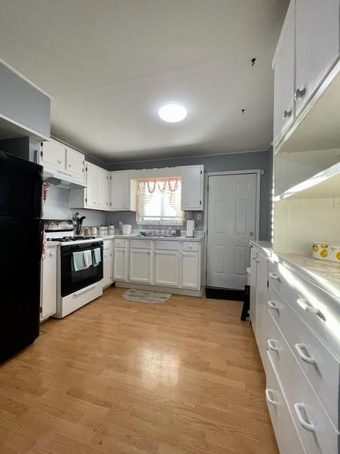 Foto del edificio - 404 S Oak Hill St