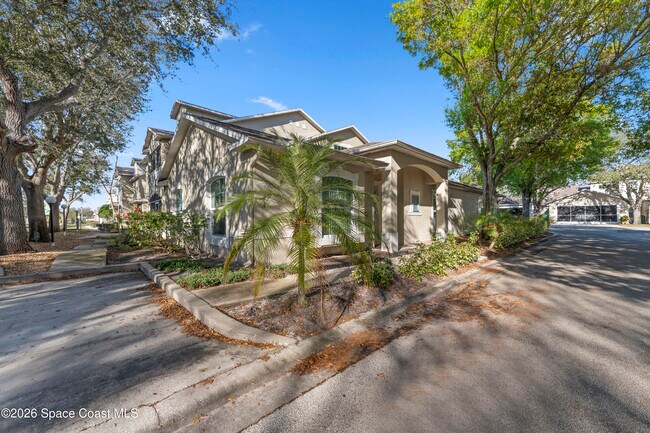 Foto del edificio - 1479 Beechfern Dr