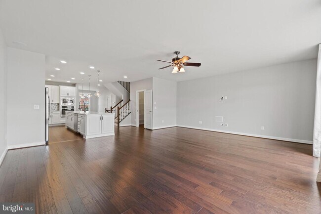 Building Photo - 13712 Senea Dr