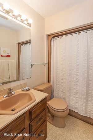 Building Photo - 2 br, 2 bath  - 7 Rodgers Place