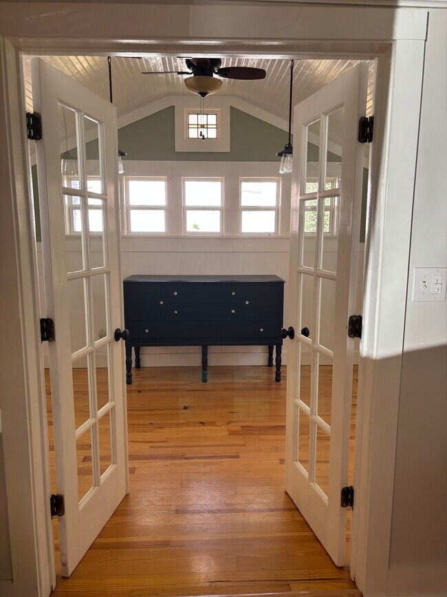 Sunroom off of living room - 127 Shelburne Rd