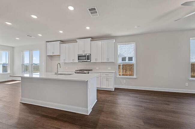 Building Photo - 10643 Downy Cup Dr
