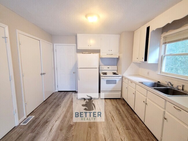 Foto del edificio - 1503 Lathrop St