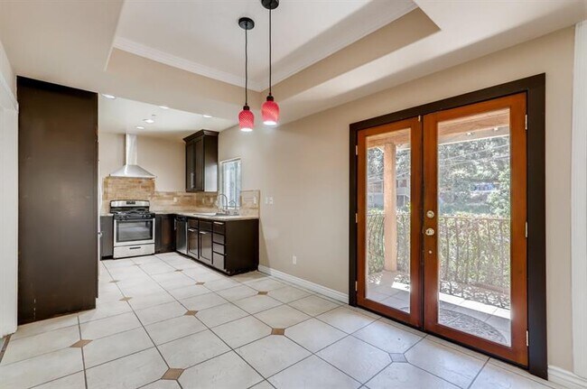 Building Photo - 1255 Black Canyon Rd