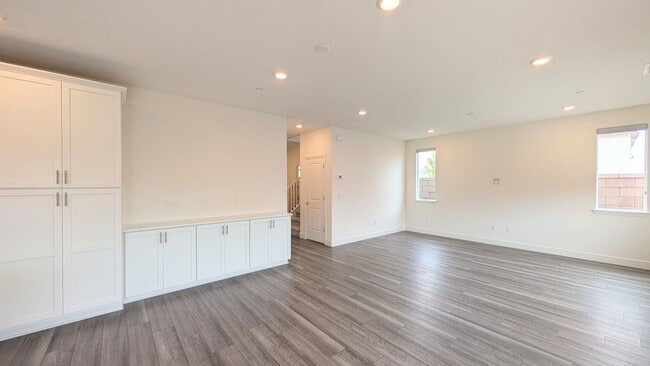 Building Photo - Gorgeous Home in Folsom Ranch