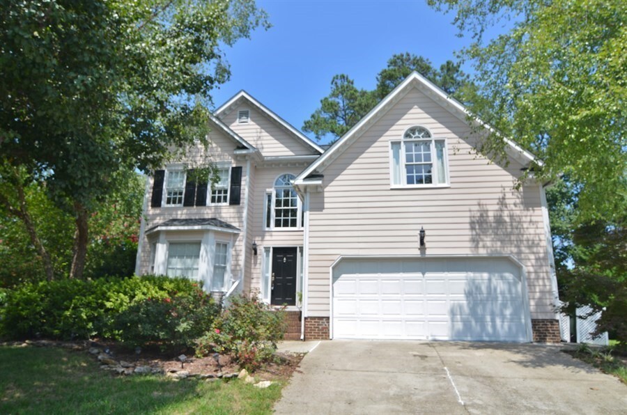 Primary Photo - 113 Creek Park Dr